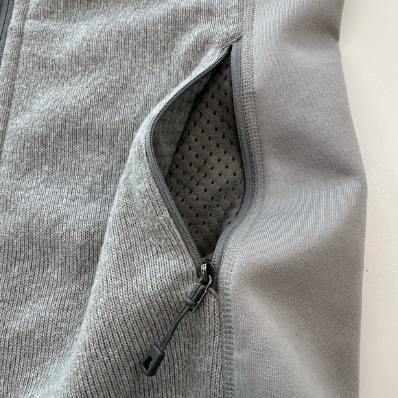 Patagonia Better Sweater Fleece Vest Heather Gray Women’s Size Small - Picture 7 of 11